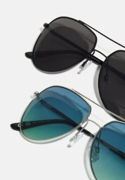 Pier One 2 PACK - Sonnenbrille - Black/blue 8 Pier One 2 PACK - Sonnenbrille - Black/blue -Pier One 0536698a6dde466ab05cd7db74609b09