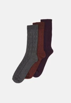 Pier One 3PACK - Socken - Dark Green/orange/bordeaux 8 Pier One 3PACK - Socken - Dark Green/orange/bordeaux -Pier One 1189c863a8cb47e6809f3af9086f140f 1