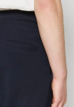 Pier One Shorts - Dark Blue -Pier One 3c3edc0caa6d432e9f77909539d8aae6