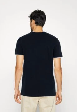 Pier One T-Shirt Basic - Dark Blue -Pier One 4221f542daa24df797b49d905dce70e0