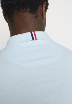 Pier One TRICOLORE TRIM POLO - Poloshirt - Light Blue -Pier One 77000455c63a4cc1bb84bb420abd4795