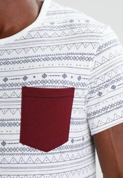 Pier One T-Shirt Print - White -Pier One 7c7f1668c55f4b72b9d76fc2a14d4e66