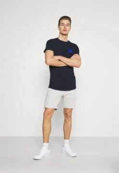 Pier One 2 PACK - Shorts - Mottled Light Grey/dark Blue