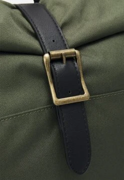 Pier One UNISEX - Tagesrucksack - Green -Pier One 9ebbe8a8f5f5407fbd44fed8f3b717d7