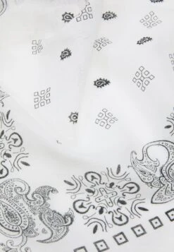 Pier One -Pier One b791886bd9ff4865ae6cbdcc2643fac0